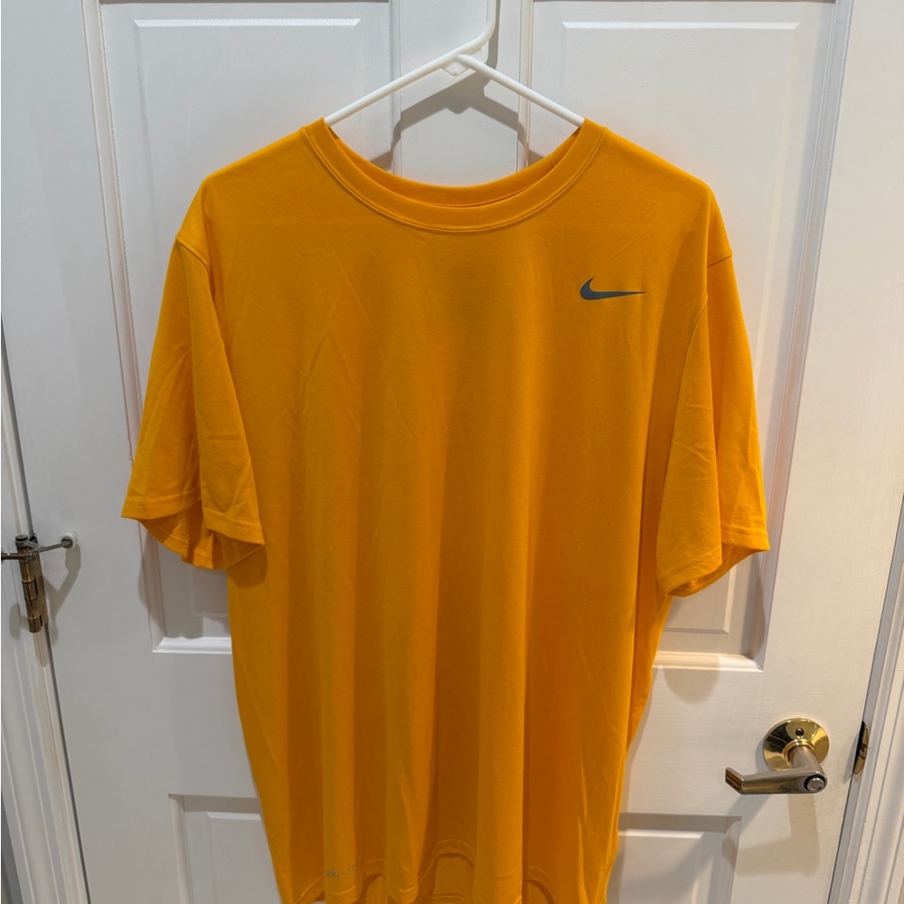 Nike Men's Dri fit Tee Shirt - Gold